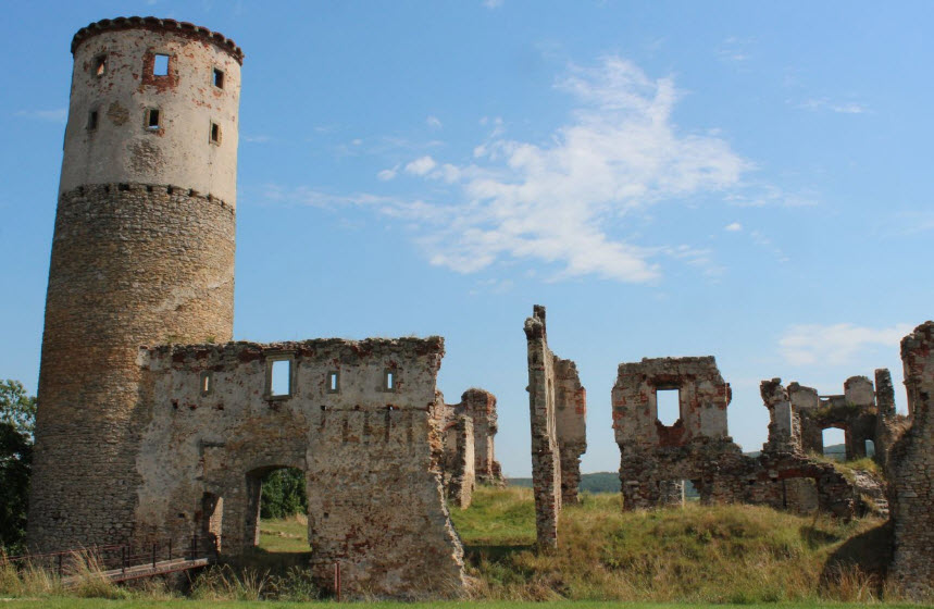 Zřícenina Hradu Zvířetice, Czech Republic (Czechia)